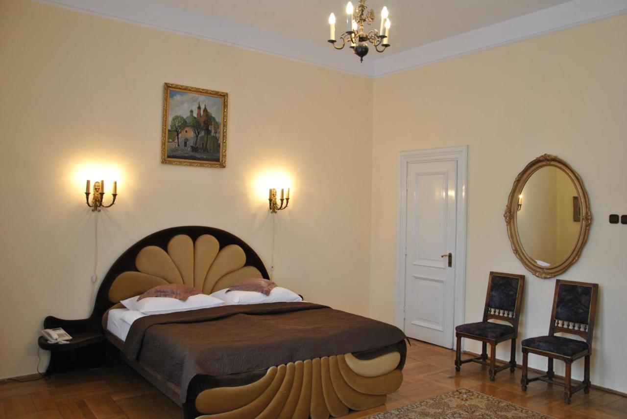 Ferienwohnung Dom Polonii Krakau Zimmer foto
